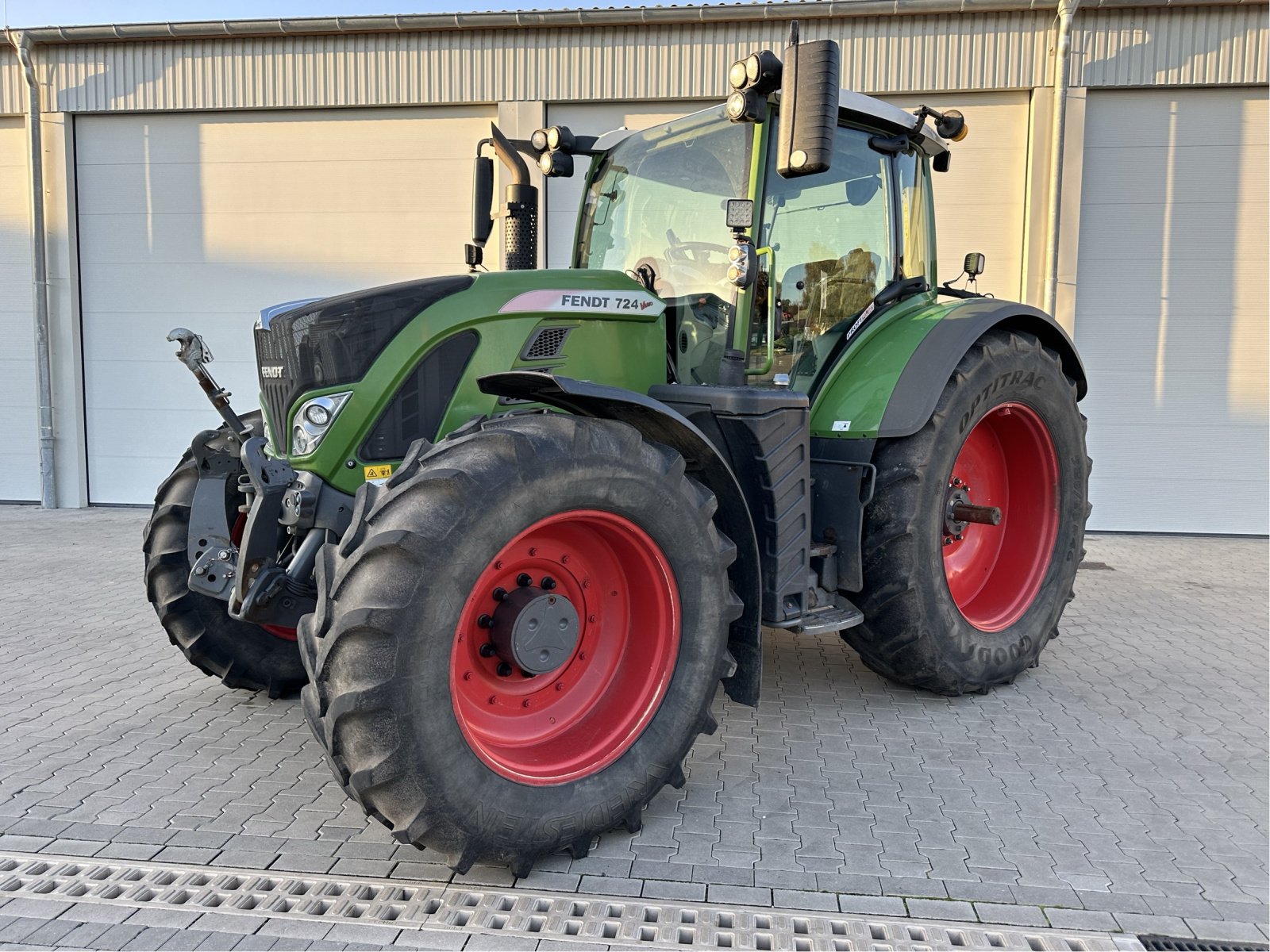 Traktor typu Fendt 724 Vario S4 Profi Plus, Gebrauchtmaschine v Bützow (Obrázek 1)