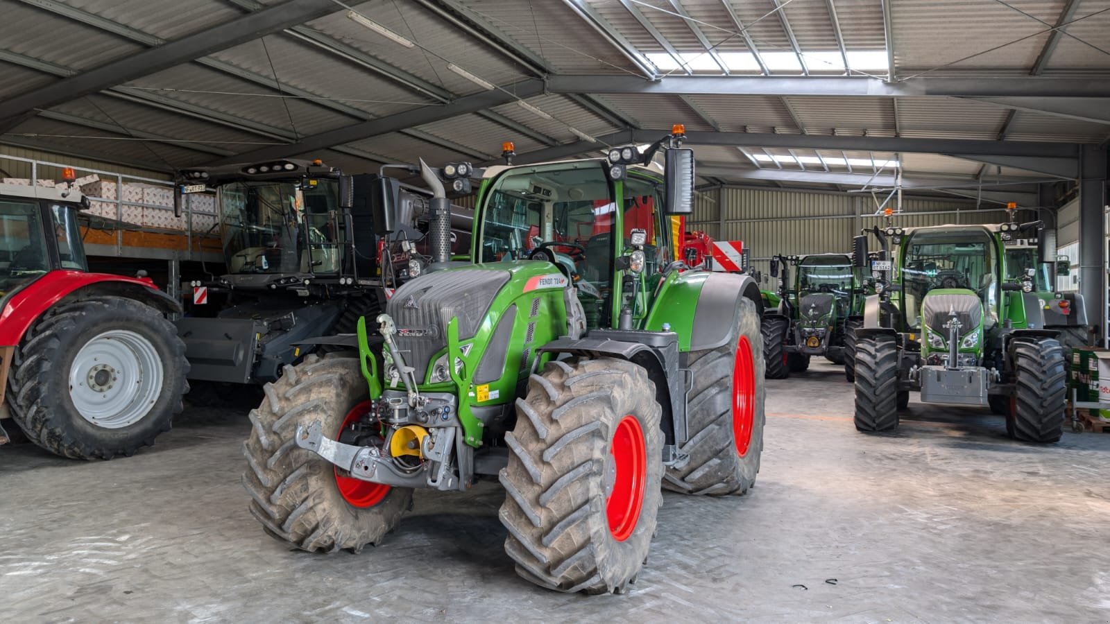 Traktor del tipo Fendt 724 Vario S4 ProfiPlus, Gebrauchtmaschine en Husum (Imagen 2)