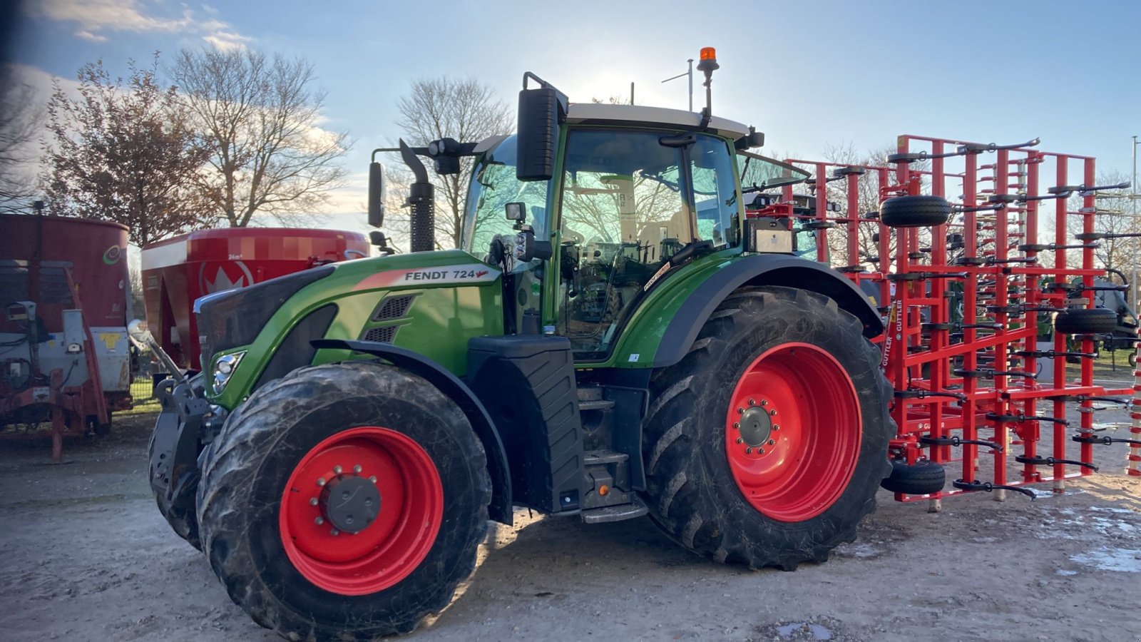 Traktor typu Fendt 724 Vario S4 ProfiPlus, Gebrauchtmaschine w Lohe-Rickelshof (Zdjęcie 2)