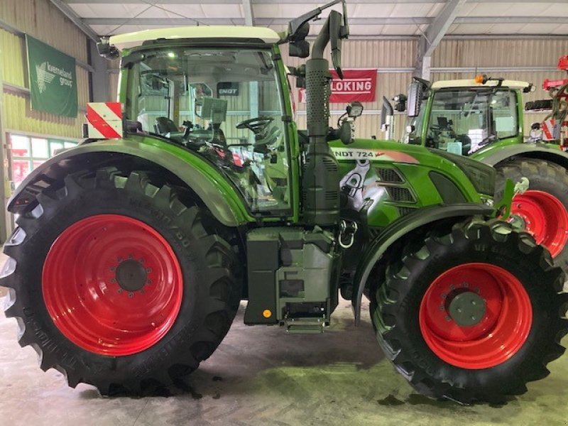 Traktor del tipo Fendt 724 Vario S4 ProfiPlus, Gebrauchtmaschine In Gnutz (Immagine 1)