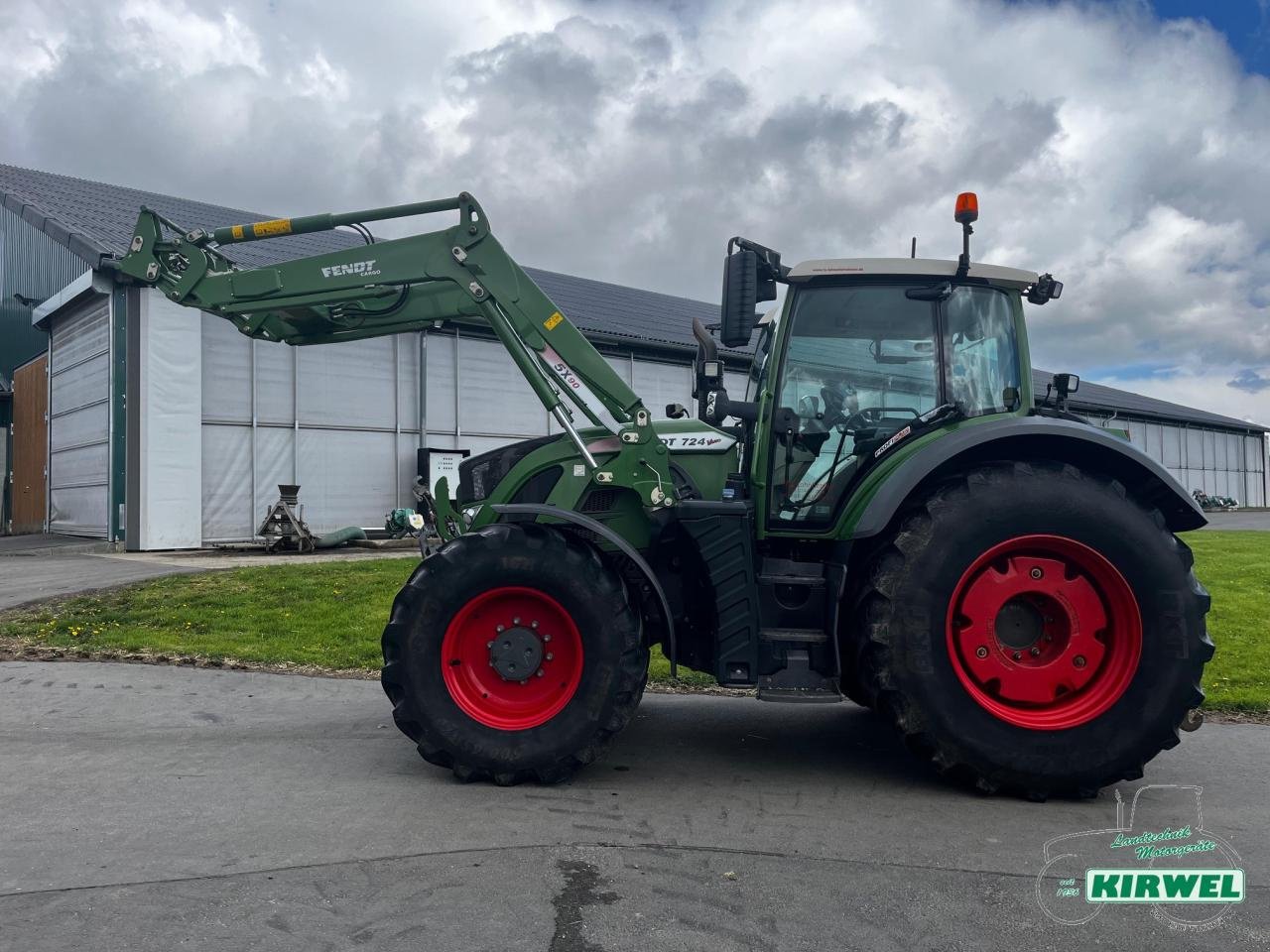 Traktor του τύπου Fendt 724 Vario S4, Gebrauchtmaschine σε Blankenheim (Φωτογραφία 3)