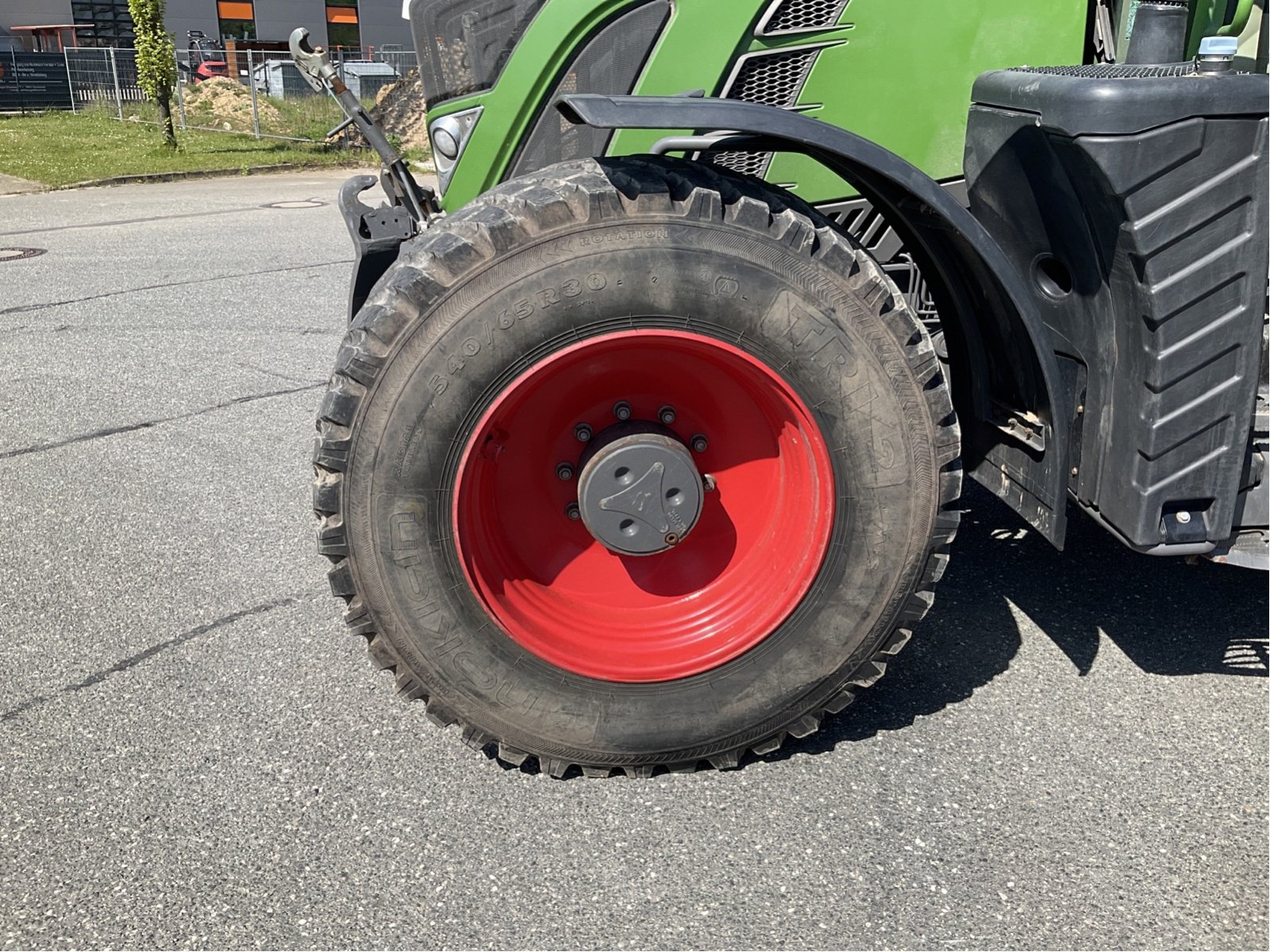 Traktor van het type Fendt 724 Vario S4, Gebrauchtmaschine in Elmenhorst-Lanken (Foto 5)