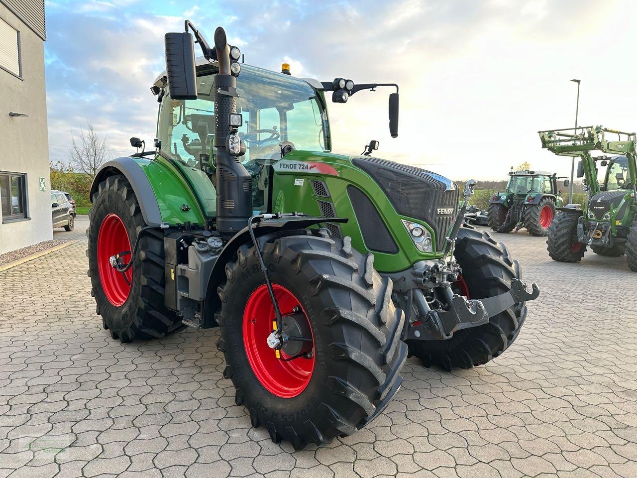 Traktor a típus Fendt 724 Vario S4ProfiPlus, Gebrauchtmaschine ekkor: Coppenbruegge (Kép 3)