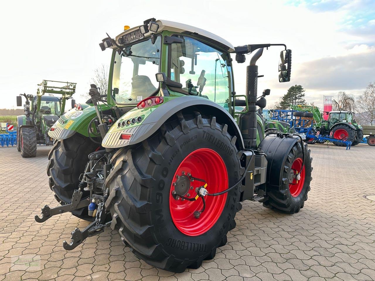 Traktor a típus Fendt 724 Vario S4ProfiPlus, Gebrauchtmaschine ekkor: Coppenbruegge (Kép 5)