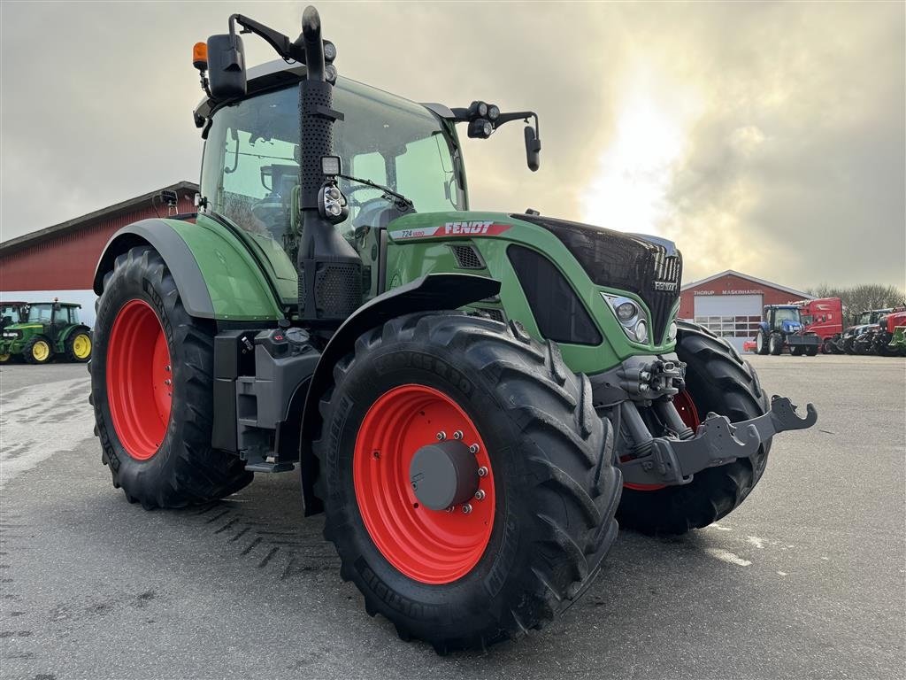 Traktor of the type Fendt 724 Vario SCR Profi Plus KUN 6400 TIMER OG MED RTK AUTOSTYRING!, Gebrauchtmaschine in Nørager (Picture 6)