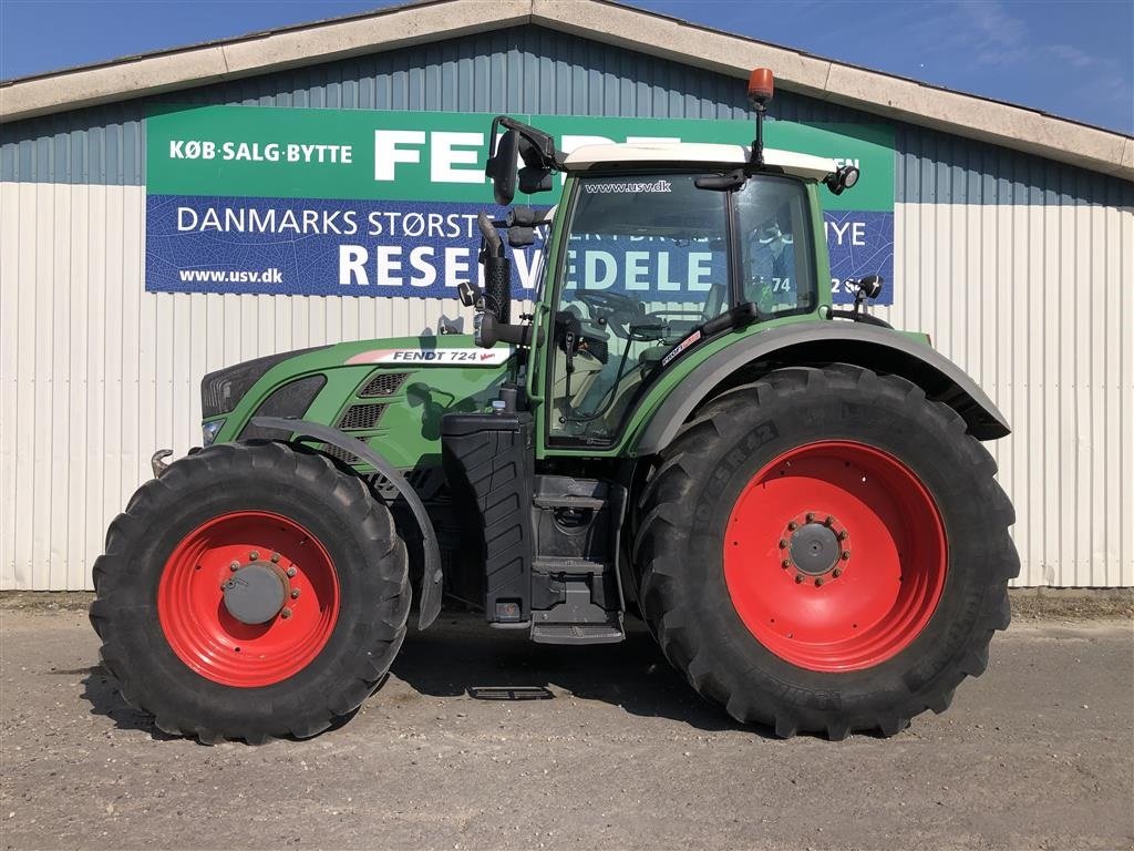 Traktor of the type Fendt 724 Vario SCR Profi Plus, Gebrauchtmaschine in Rødekro (Picture 1)