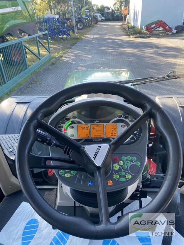 Traktor van het type Fendt 724 VARIO SCR PROFI PLUS, Gebrauchtmaschine in Nienburg (Foto 14)