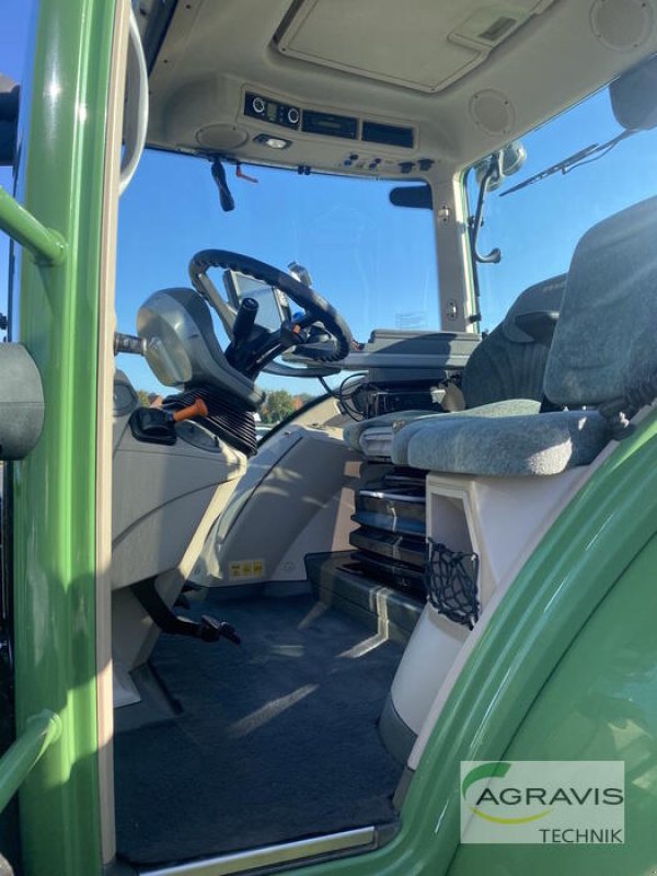 Traktor van het type Fendt 724 VARIO SCR PROFI PLUS, Gebrauchtmaschine in Nienburg (Foto 10)