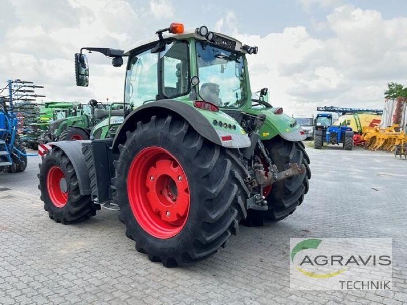 Traktor Türe ait Fendt 724 VARIO SCR PROFI PLUS, Gebrauchtmaschine içinde Calbe / Saale (resim 3)