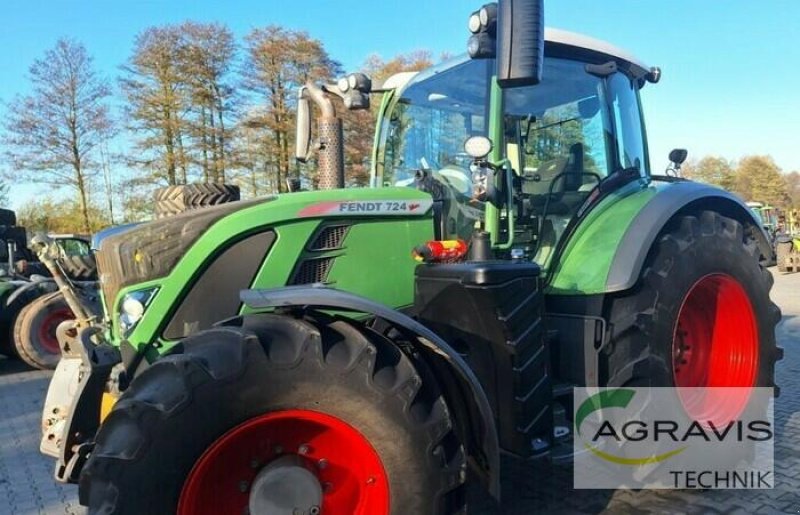 Traktor des Typs Fendt 724 VARIO SCR PROFI PLUS, Gebrauchtmaschine in Calbe / Saale (Bild 2)