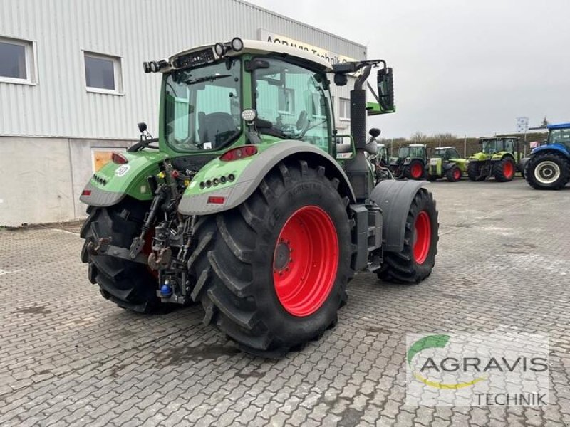 Traktor of the type Fendt 724 VARIO SCR PROFI PLUS, Gebrauchtmaschine in Calbe / Saale (Picture 5)