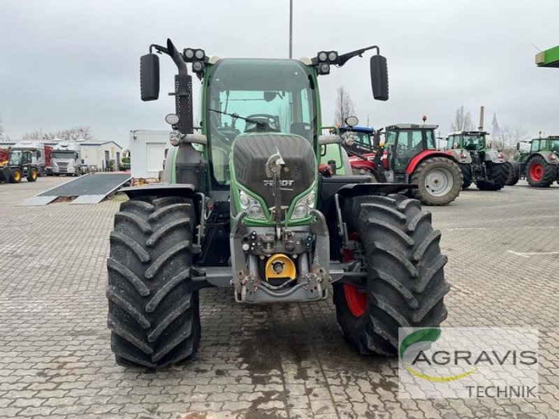 Traktor of the type Fendt 724 VARIO SCR PROFI PLUS, Gebrauchtmaschine in Calbe / Saale (Picture 9)