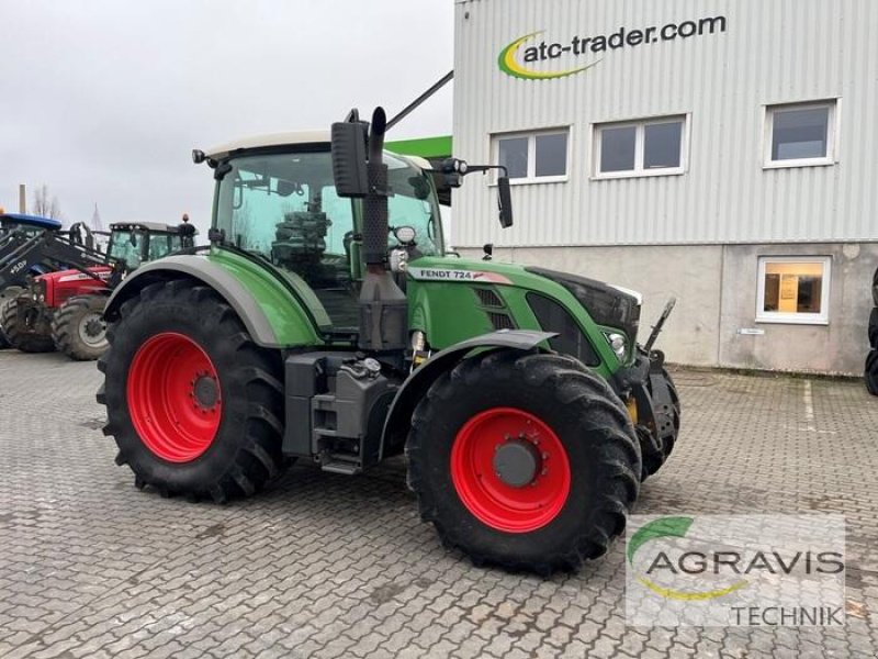 Traktor of the type Fendt 724 VARIO SCR PROFI PLUS, Gebrauchtmaschine in Calbe / Saale (Picture 8)