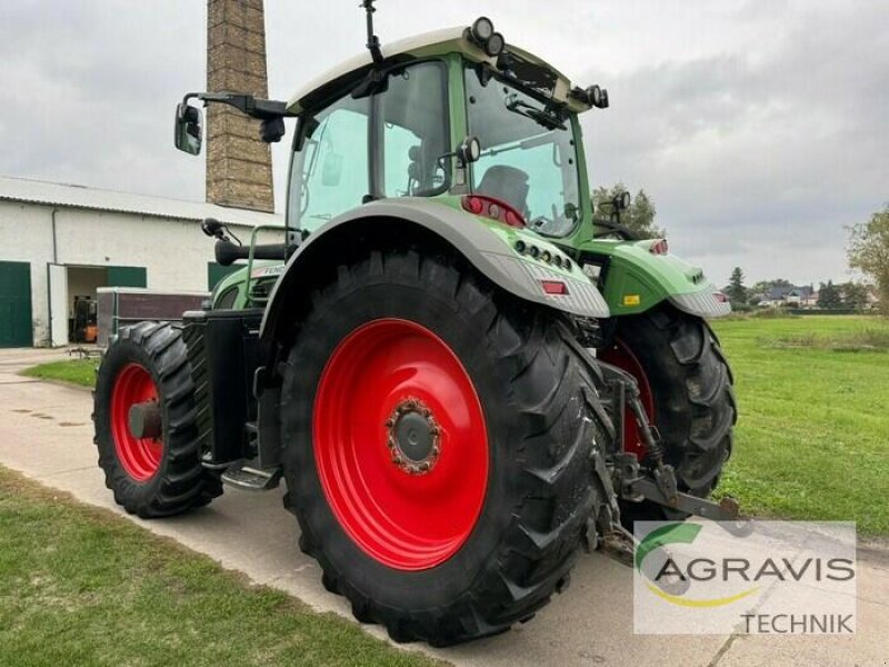 Traktor Türe ait Fendt 724 VARIO SCR PROFI, Gebrauchtmaschine içinde Seelow (resim 3)