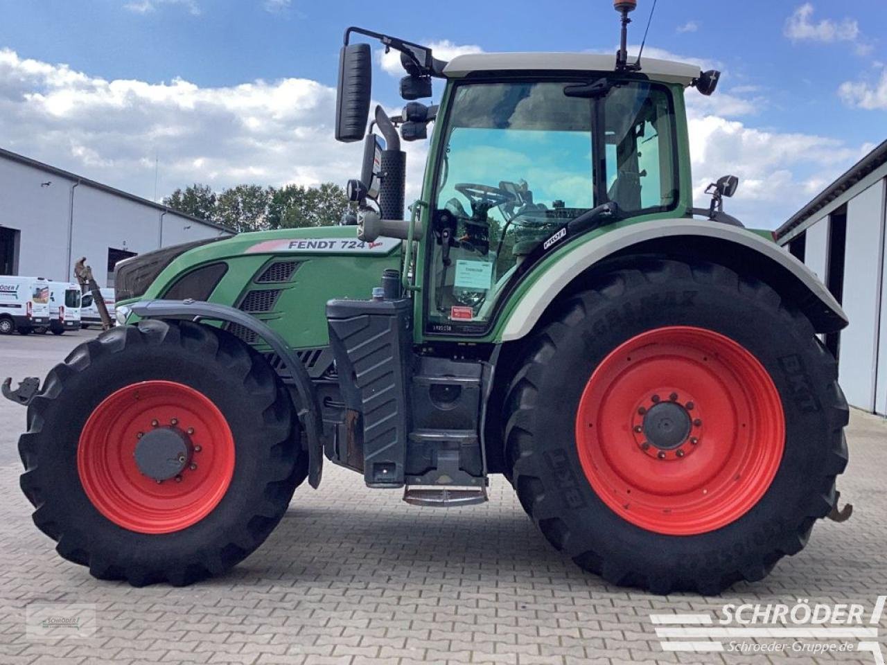 Traktor van het type Fendt 724 VARIO SCR PROFI, Gebrauchtmaschine in Lastrup (Foto 3)