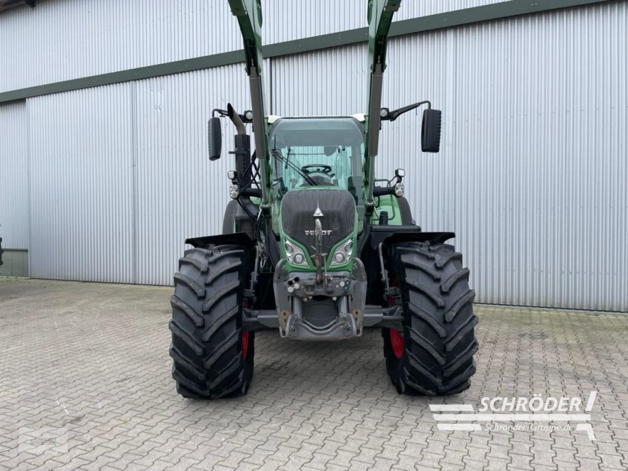 Traktor des Typs Fendt 724 VARIO SCR PROFI, Gebrauchtmaschine in Wildeshausen (Bild 7)