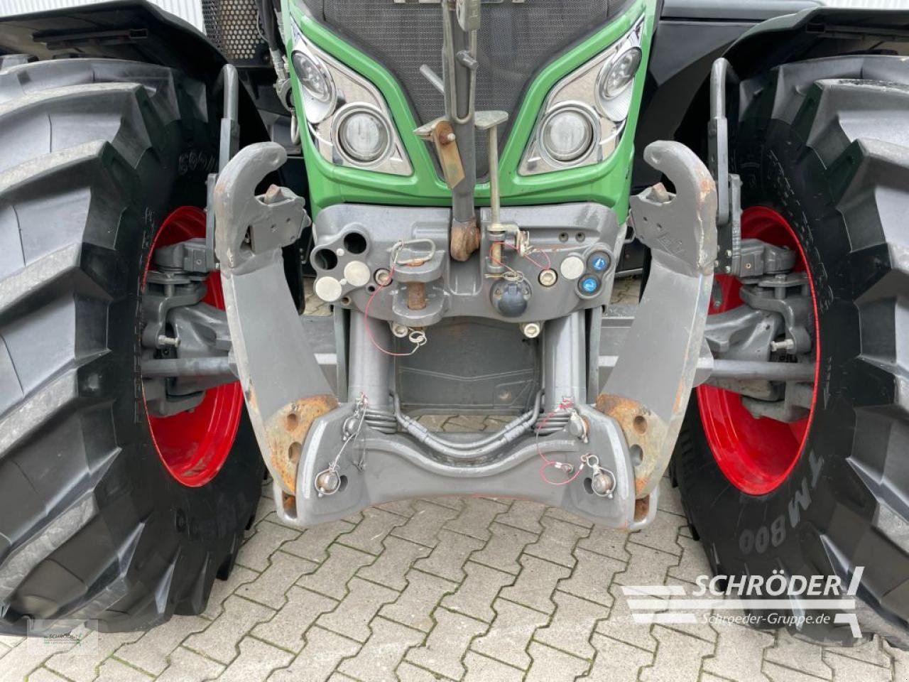 Traktor des Typs Fendt 724 VARIO SCR PROFI, Gebrauchtmaschine in Wildeshausen (Bild 8)