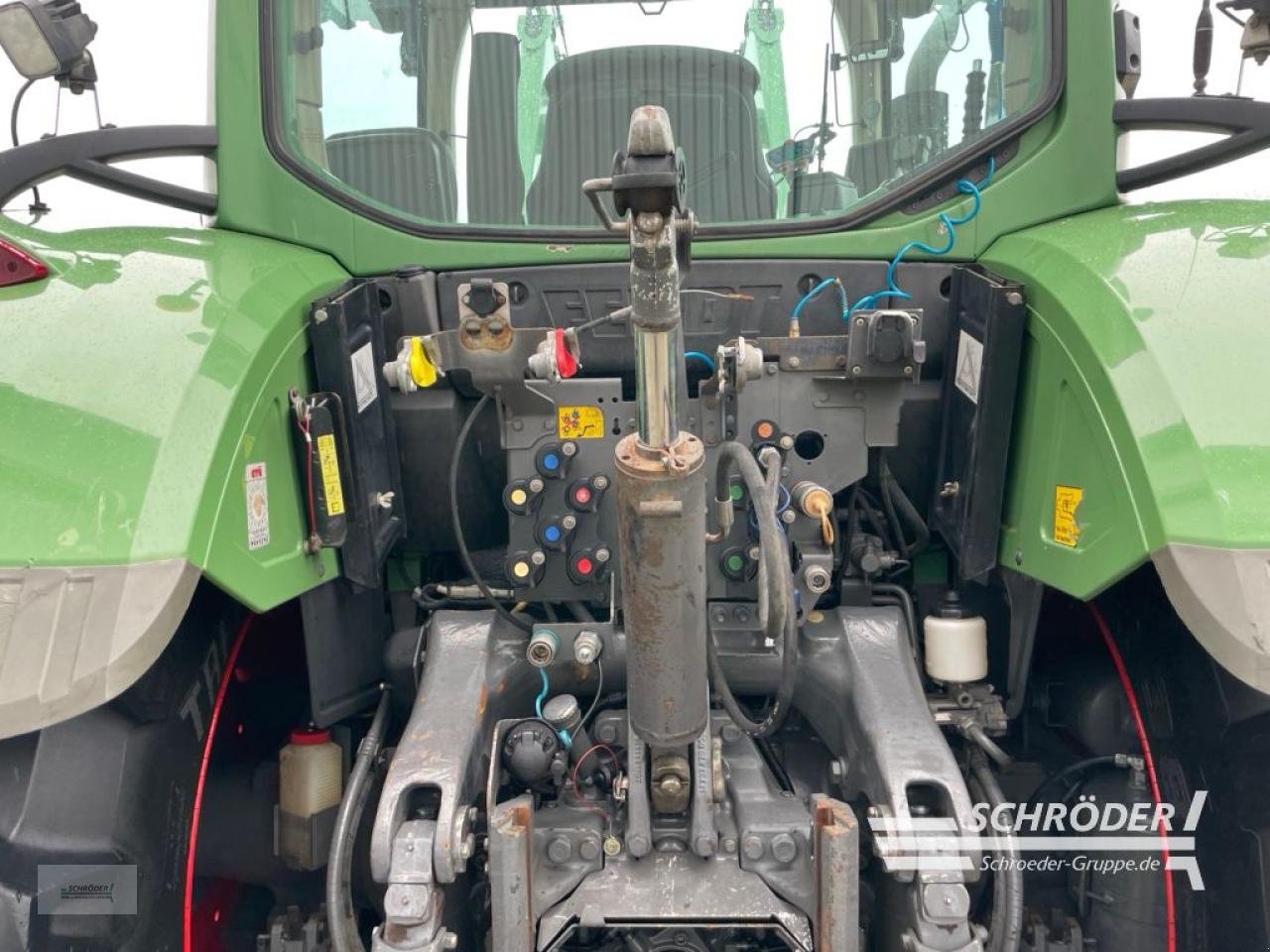 Traktor des Typs Fendt 724 VARIO SCR PROFI, Gebrauchtmaschine in Wildeshausen (Bild 19)