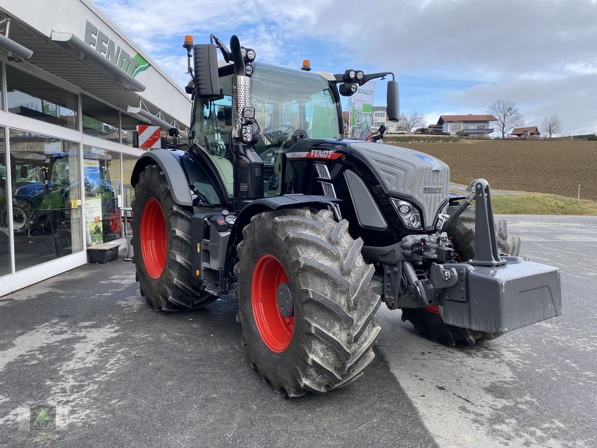 Traktor от тип Fendt 724 Vario, Vorführmaschine в Markt Hartmannsdorf (Снимка 4)