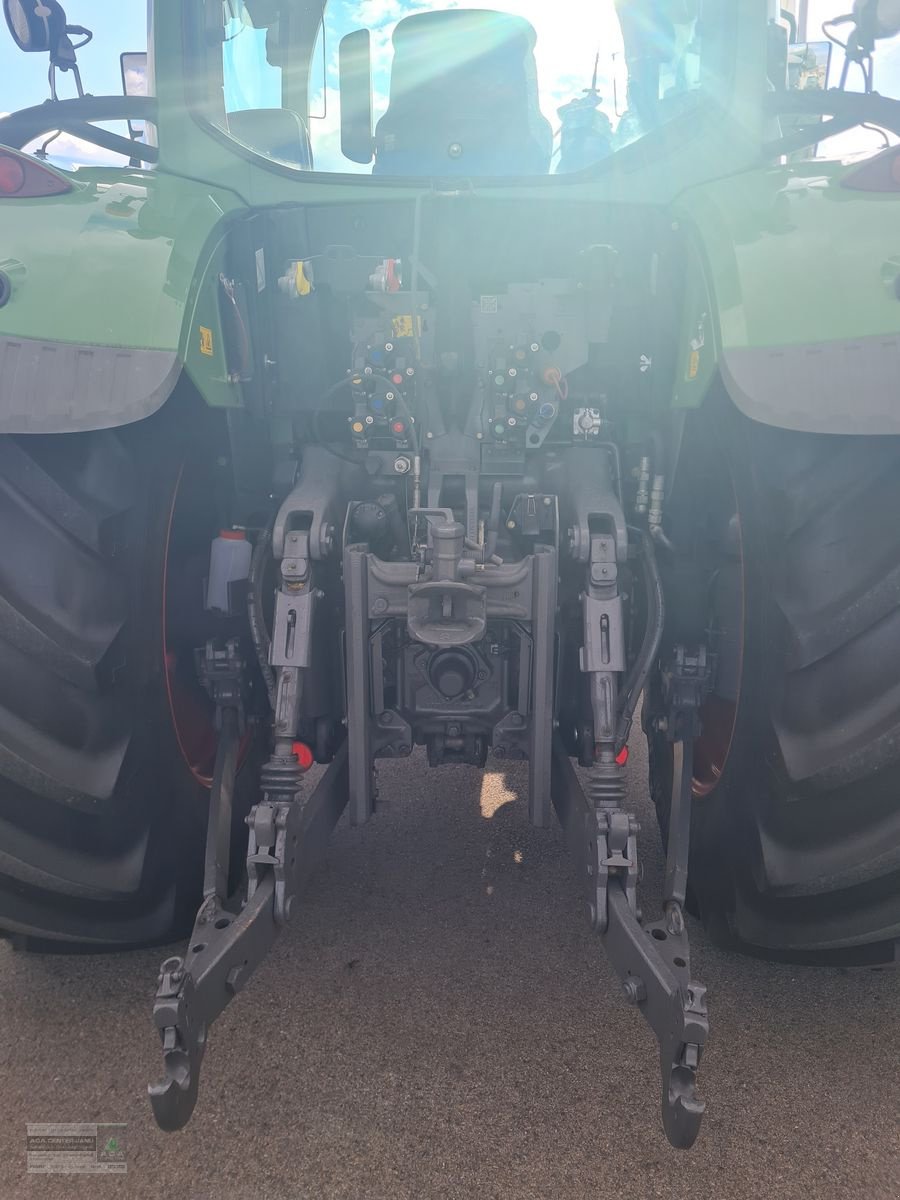 Traktor типа Fendt 724 Vario, Gebrauchtmaschine в Gerasdorf (Фотография 5)