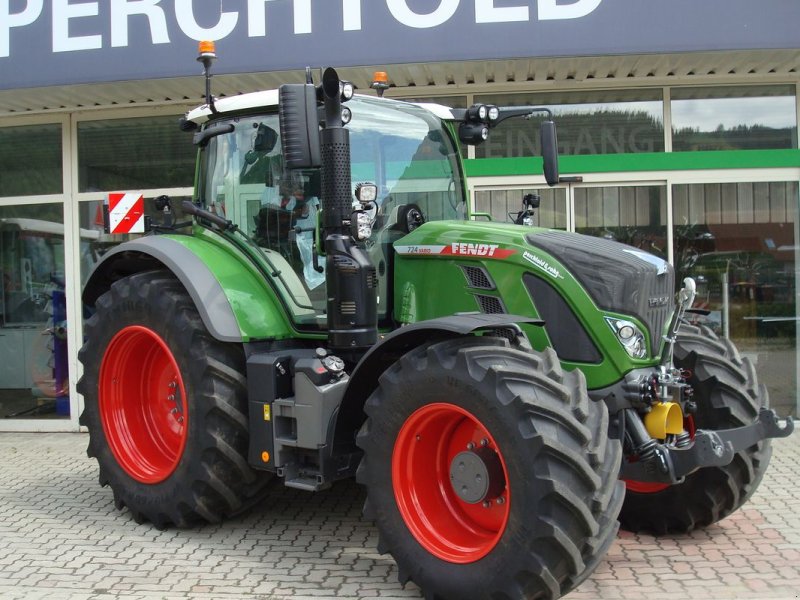 Traktor typu Fendt 724 Vario, Vorführmaschine v Judenburg (Obrázek 1)