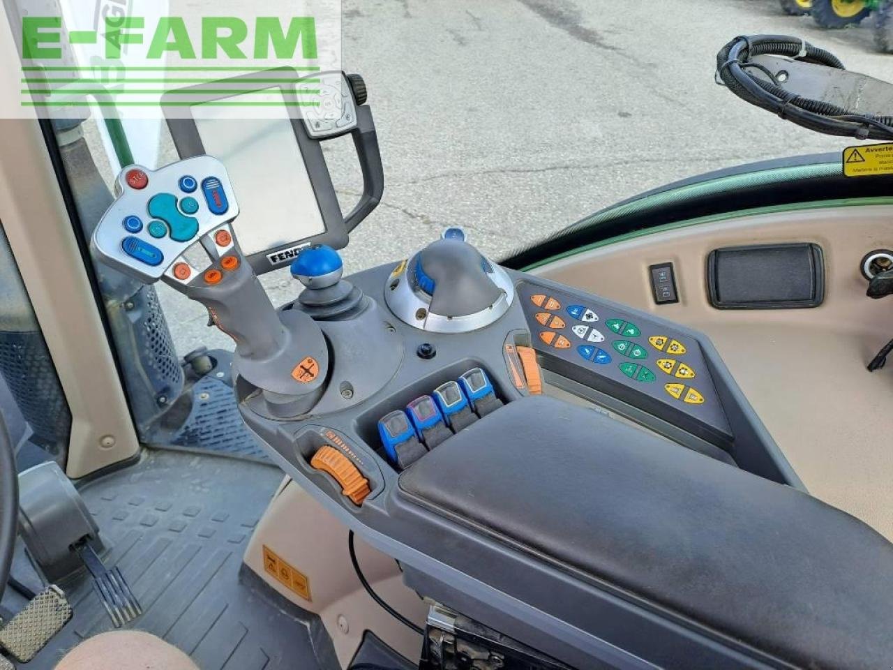 Traktor typu Fendt 724 vario, Gebrauchtmaschine v ORZIVECCHI (Obrázek 6)