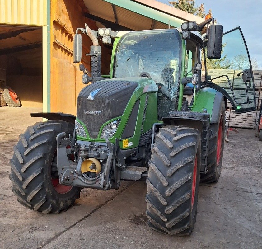 Traktor van het type Fendt 724 Vario, Gebrauchtmaschine in Burkau (Foto 5)