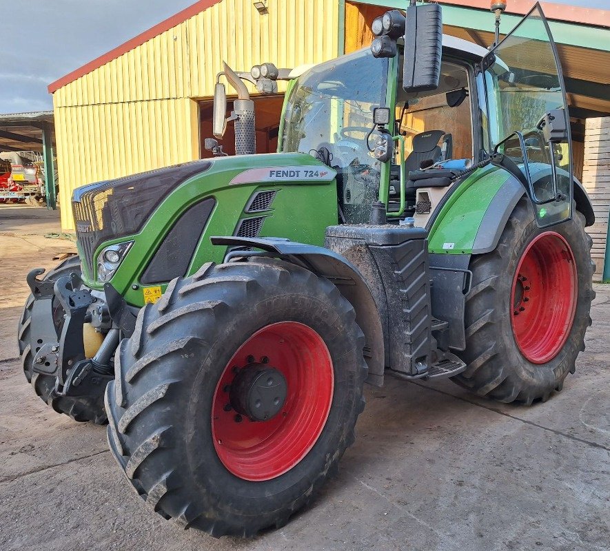 Traktor typu Fendt 724 Vario, Gebrauchtmaschine w Burkau (Zdjęcie 1)