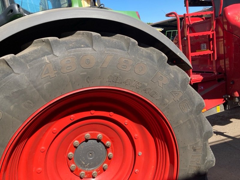 Traktor des Typs Fendt 724 Vario, Gebrauchtmaschine in Burkau (Bild 10)