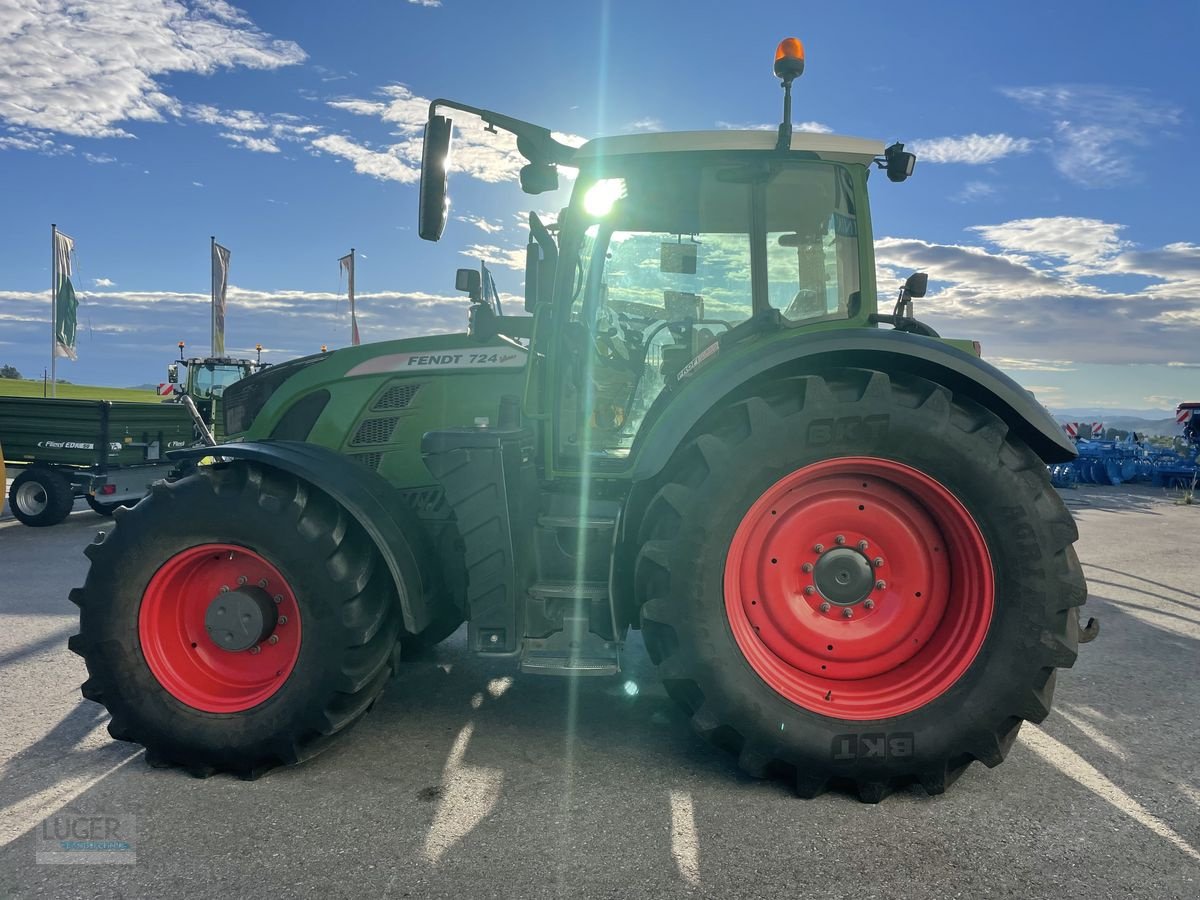 Traktor des Typs Fendt 724 Vario, Gebrauchtmaschine in Niederkappel (Bild 5)