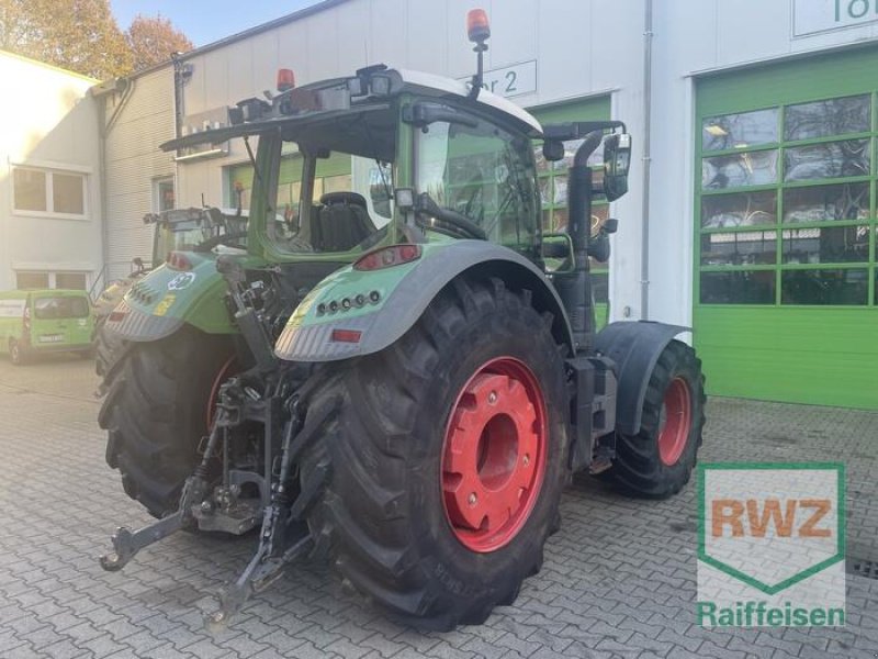 Traktor от тип Fendt 724 Vario, Gebrauchtmaschine в Flammersfeld (Снимка 5)