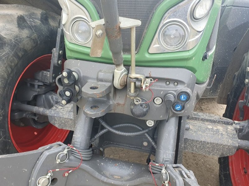 Traktor del tipo Fendt 724, Gebrauchtmaschine en PITHIVIERS Cedex (Imagen 7)