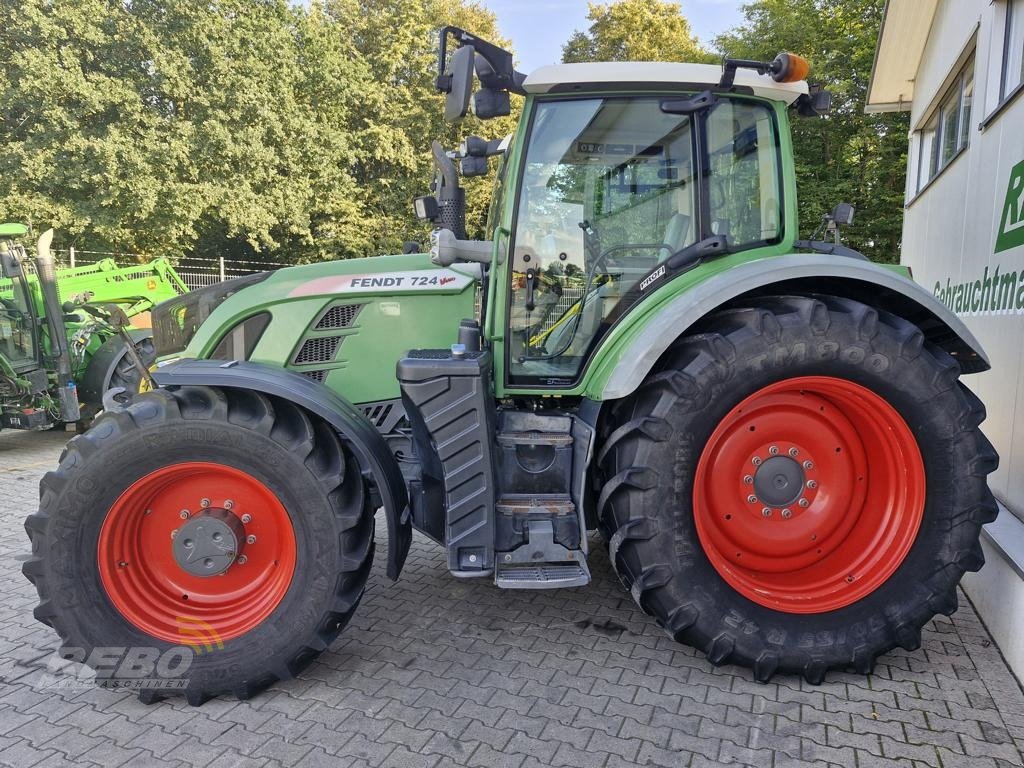 Traktor du type Fendt 724, Gebrauchtmaschine en Neuenkirchen-Vörden (Photo 2)