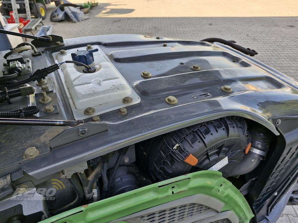 Traktor des Typs Fendt 724, Gebrauchtmaschine in Neuenkirchen-Vörden (Bild 21)