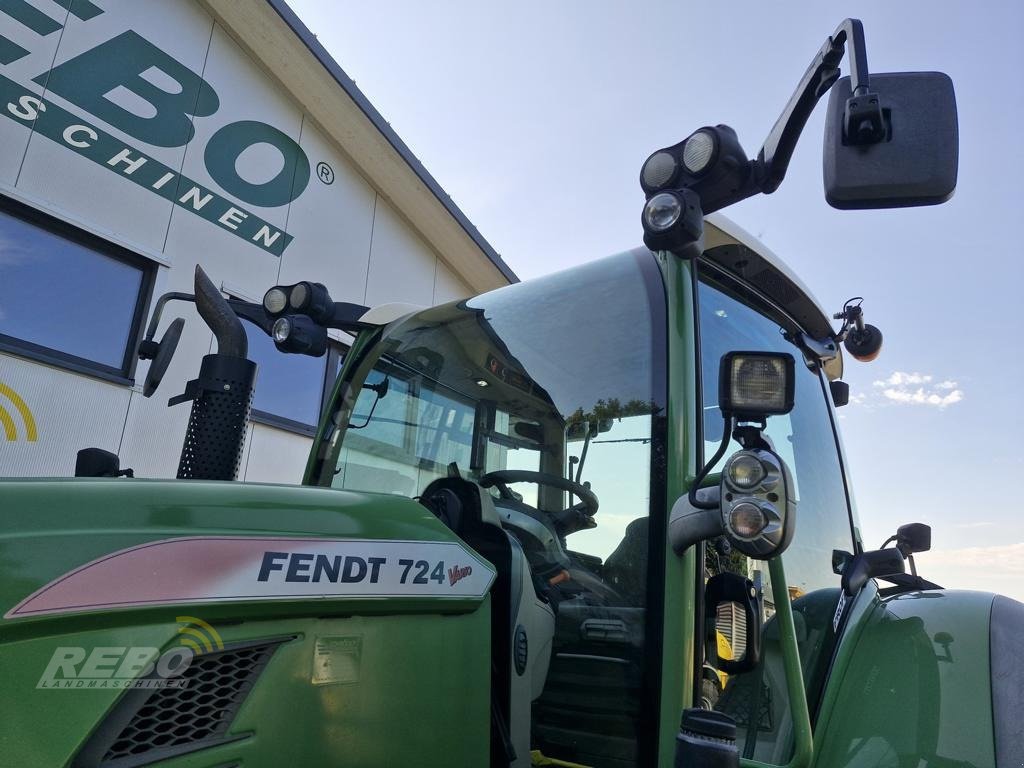 Traktor Türe ait Fendt 724, Gebrauchtmaschine içinde Neuenkirchen-Vörden (resim 31)