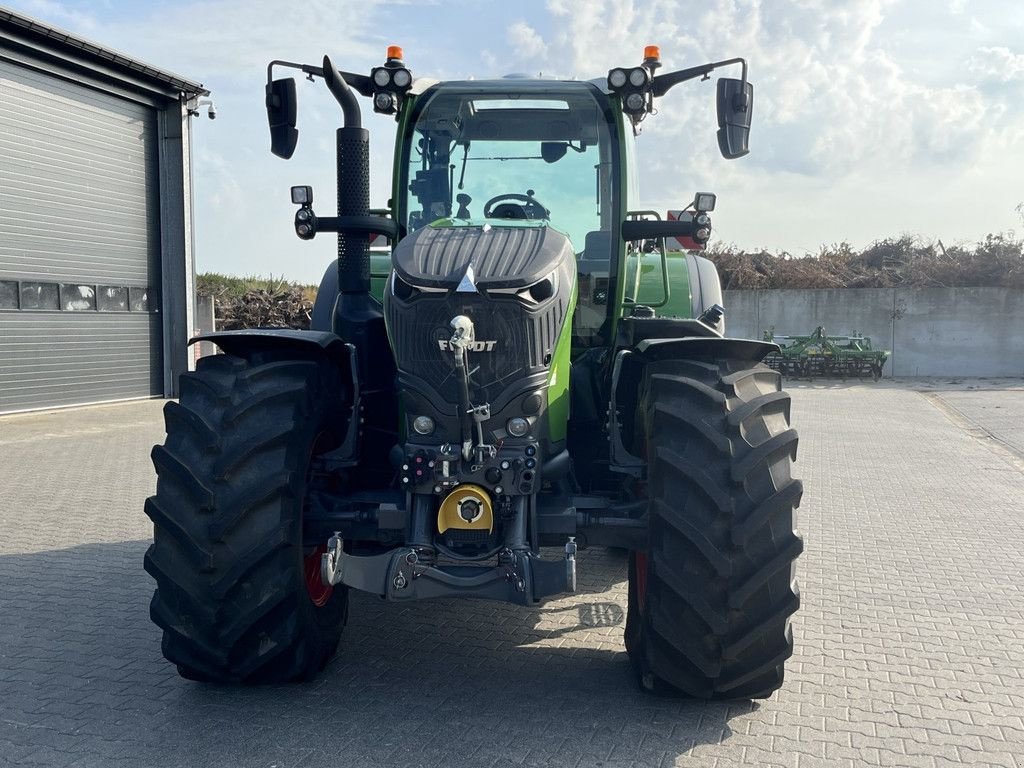 Traktor Türe ait Fendt 726 Vario Power Plus, Gebrauchtmaschine içinde Hapert (resim 4)