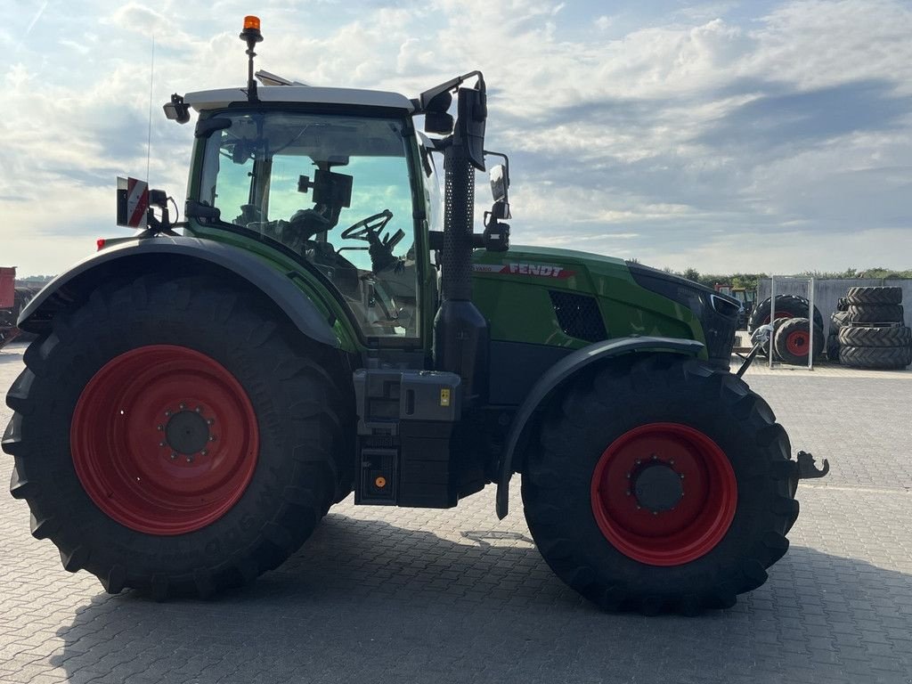 Traktor Türe ait Fendt 726 Vario Power Plus, Gebrauchtmaschine içinde Hapert (resim 3)