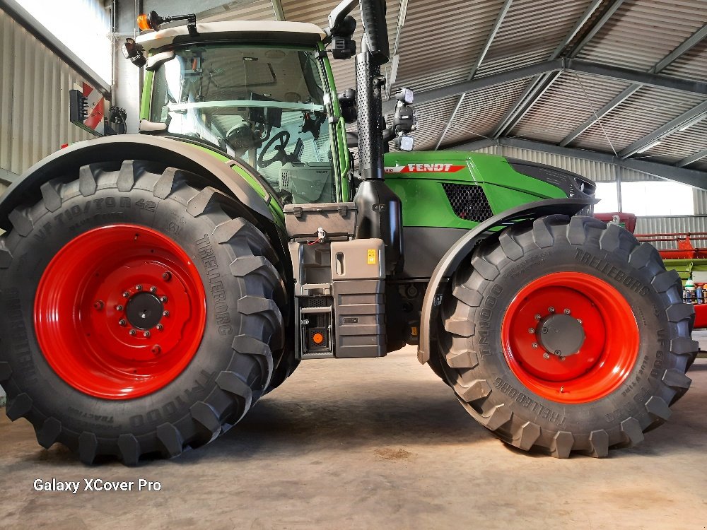 Traktor Türe ait Fendt 726 Vario ProfiPlus, Neumaschine içinde Neustadt a.Rbge (resim 2)