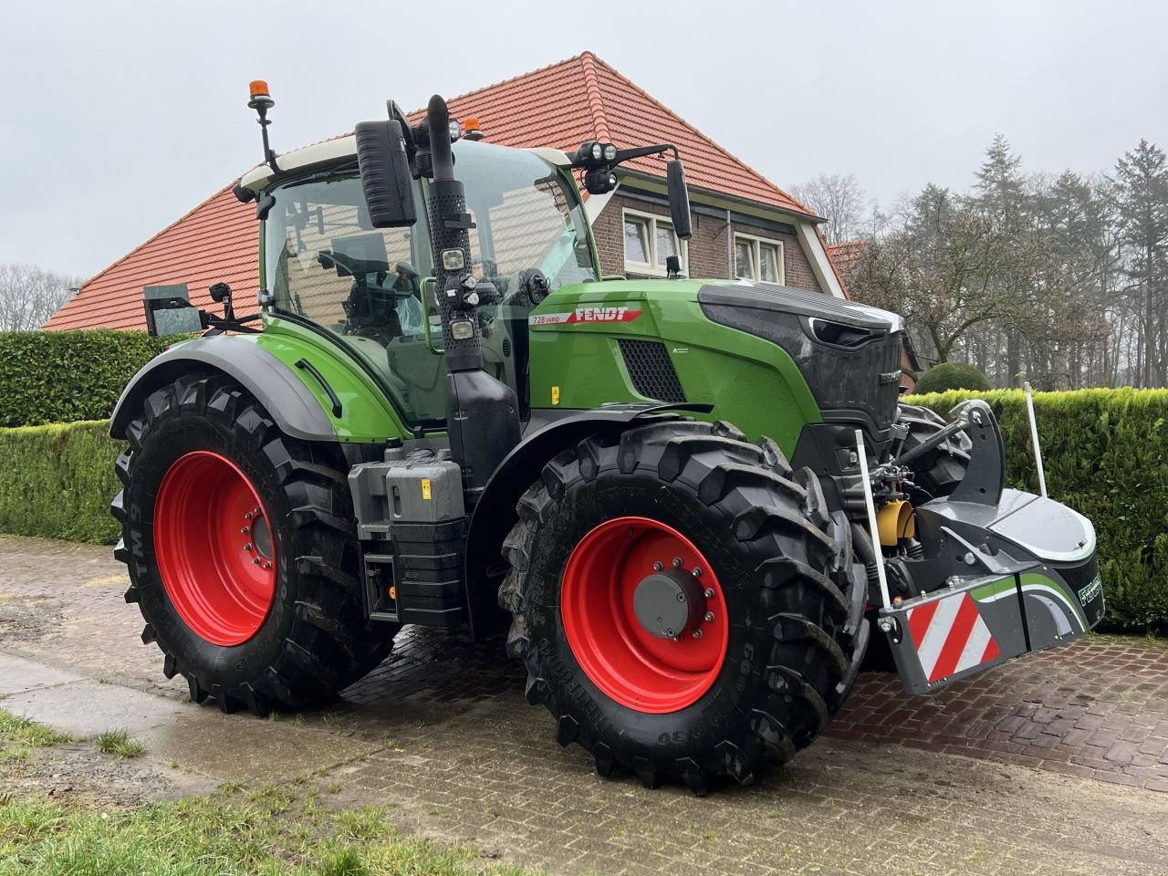 Traktor of the type Fendt 728 Gen 7 Power Plus, Gebrauchtmaschine in Joppe (Picture 2)