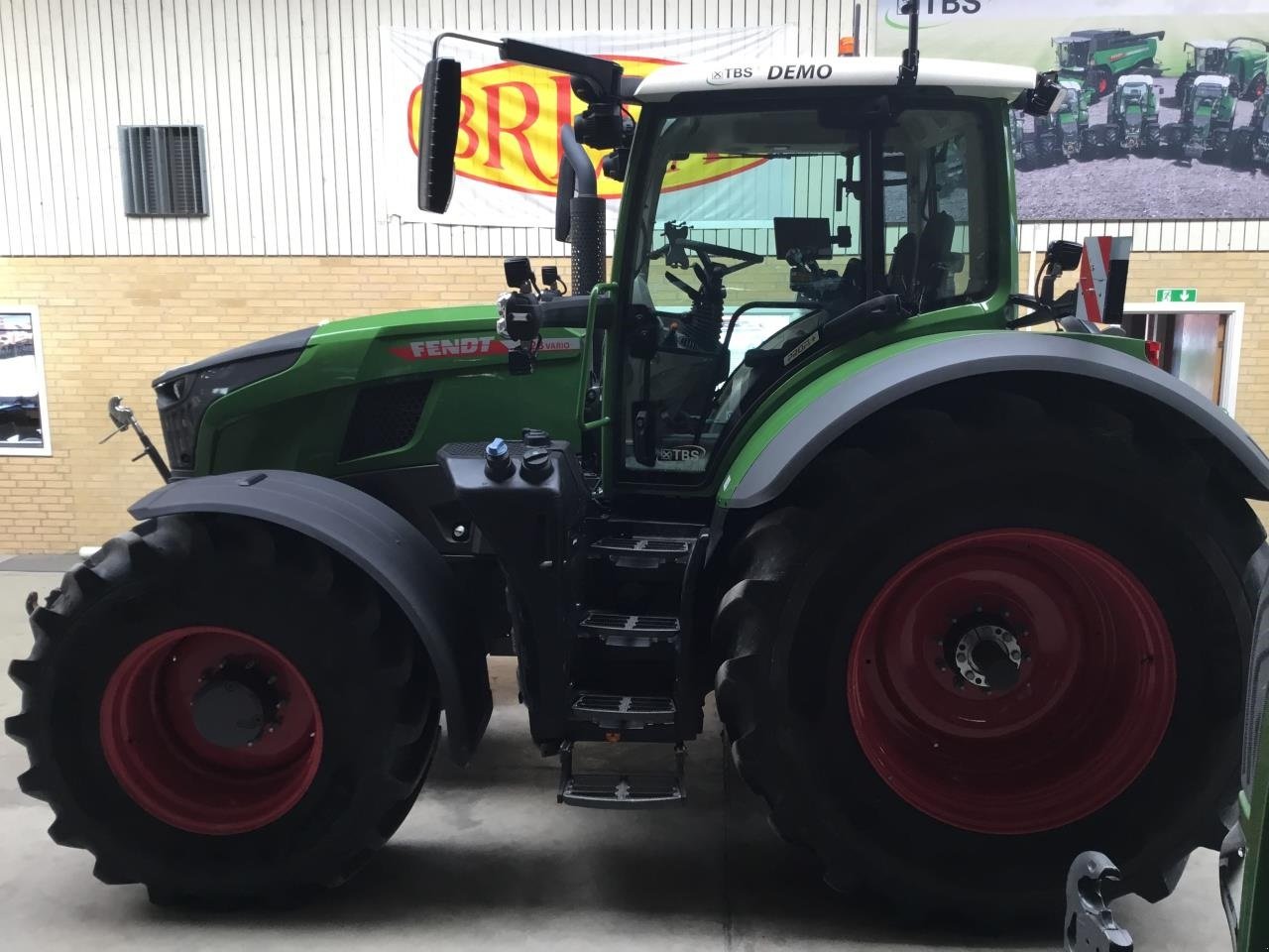 Traktor Türe ait Fendt 728 GEN 7 PROFI +, Gebrauchtmaschine içinde Grindsted (resim 3)