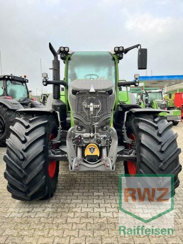 Traktor of the type Fendt 728 Gen7 PowerPlus, Vorführmaschine in Rommerskirchen (Picture 3)