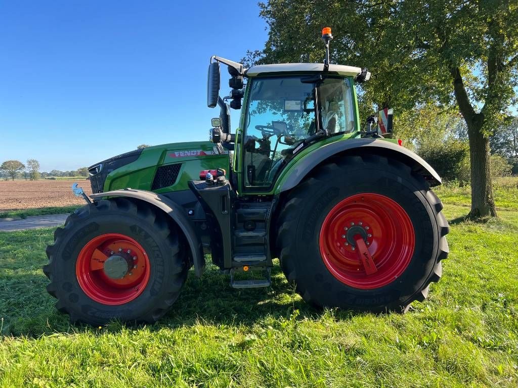 Traktor van het type Fendt 728 Gen7 Profi+ S2, Neumaschine in Nijkerkerveen (Foto 10)