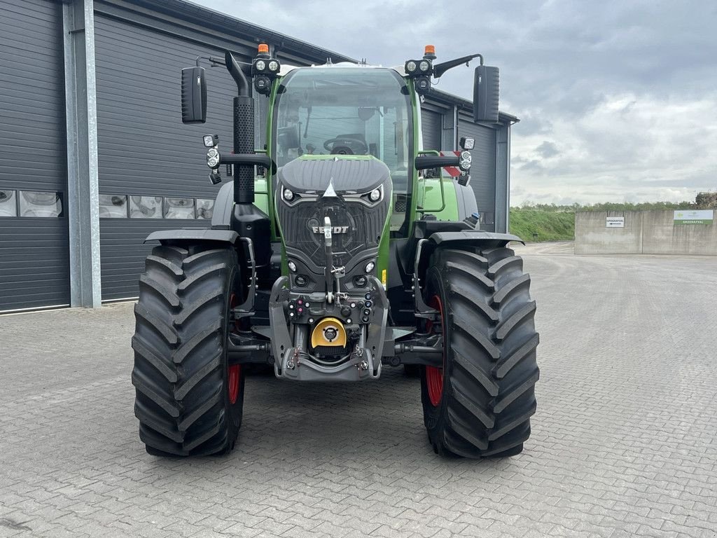 Traktor типа Fendt 728 Power Plus Gen 7, Gebrauchtmaschine в Hapert (Фотография 4)