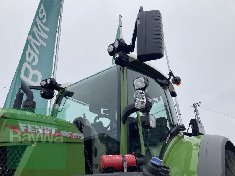 Traktor van het type Fendt 728 VARIO GEN7 PROFI +SET 2, Gebrauchtmaschine in Obertraubling (Foto 15)