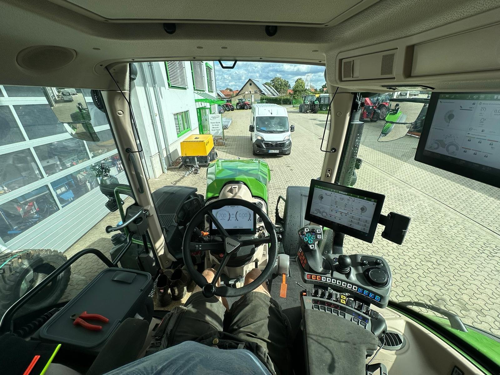 Traktor van het type Fendt 728 Vario Gen7 Profi+ Setting1, Gebrauchtmaschine in Voitze (Foto 5)