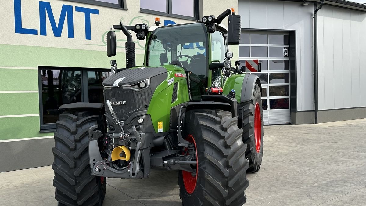 Traktor of the type Fendt 728 Vario Gen7 Profi+ Setting2 Miettraktor, Mietmaschine in Hürm (Picture 3)