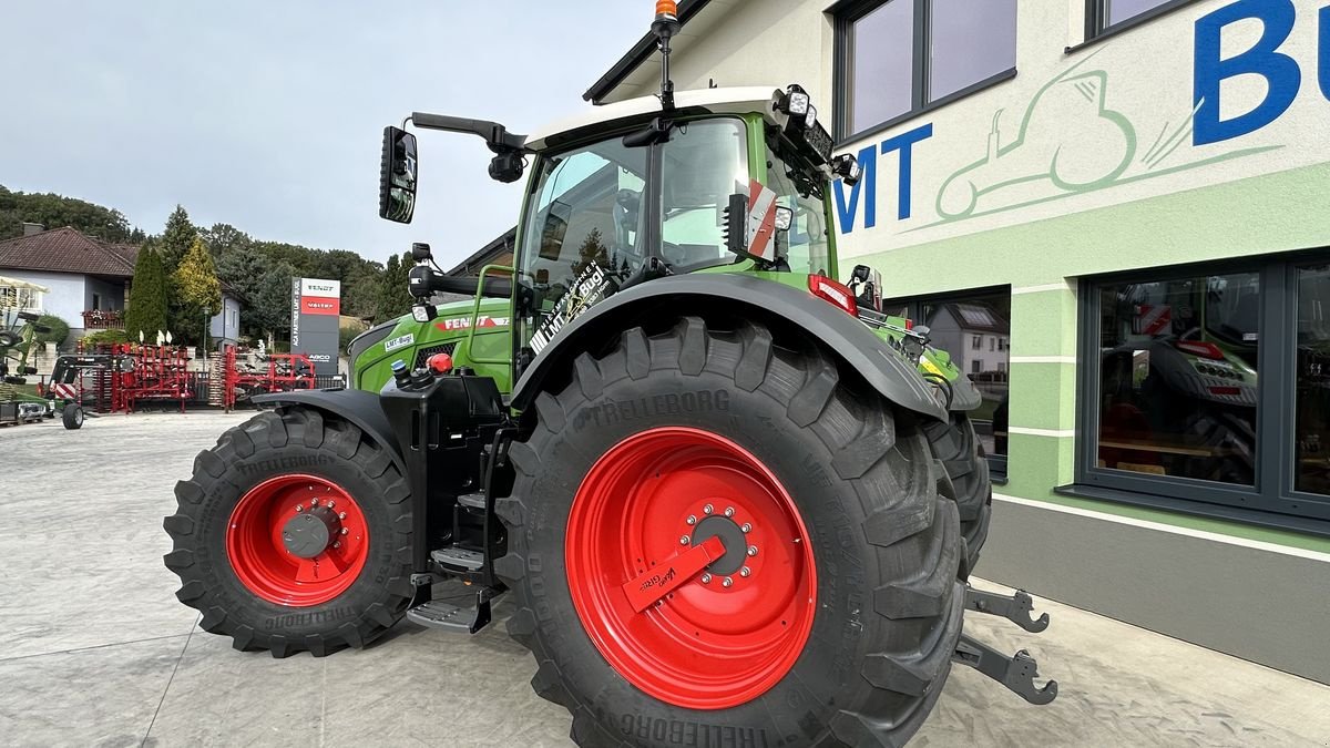 Traktor of the type Fendt 728 Vario Gen7 Profi+ Setting2 Miettraktor, Mietmaschine in Hürm (Picture 8)