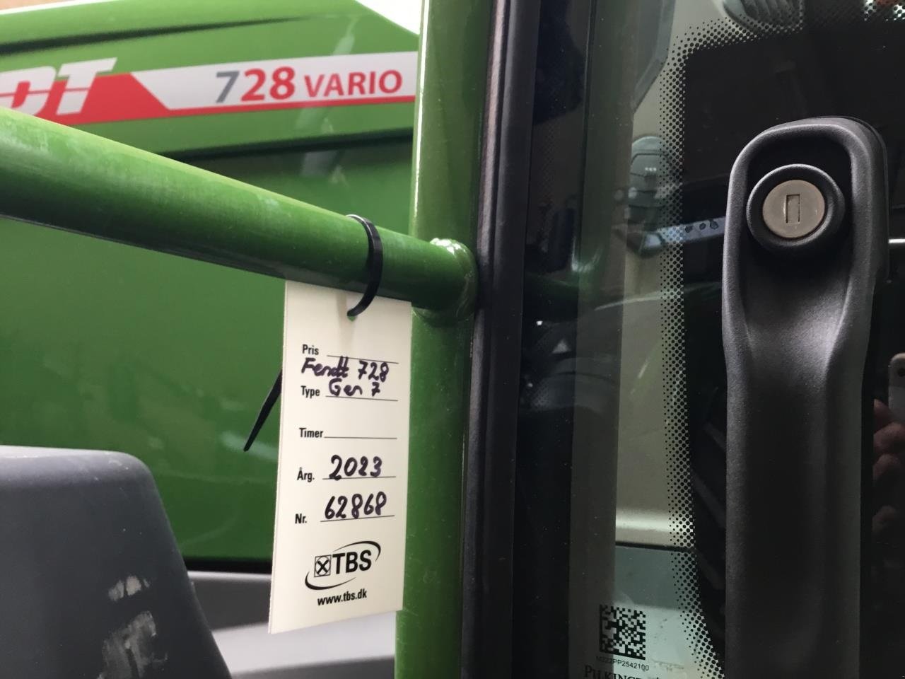 Traktor Türe ait Fendt 728 VARIO GEN7, Gebrauchtmaschine içinde Grindsted (resim 6)