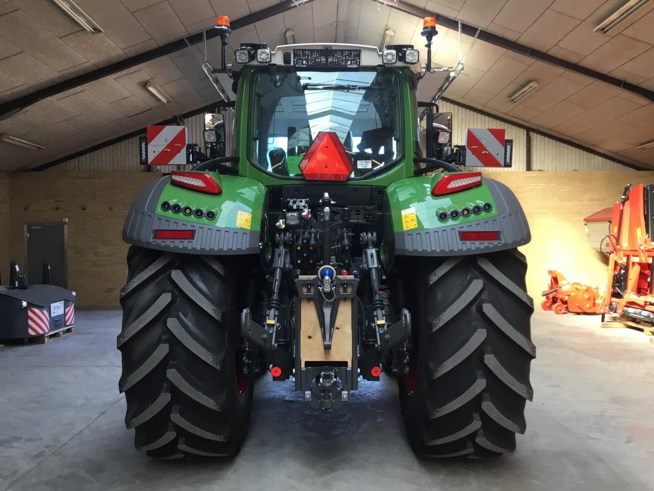 Traktor tip Fendt 728 VARIO GEN7, Gebrauchtmaschine in Grindsted (Poză 5)