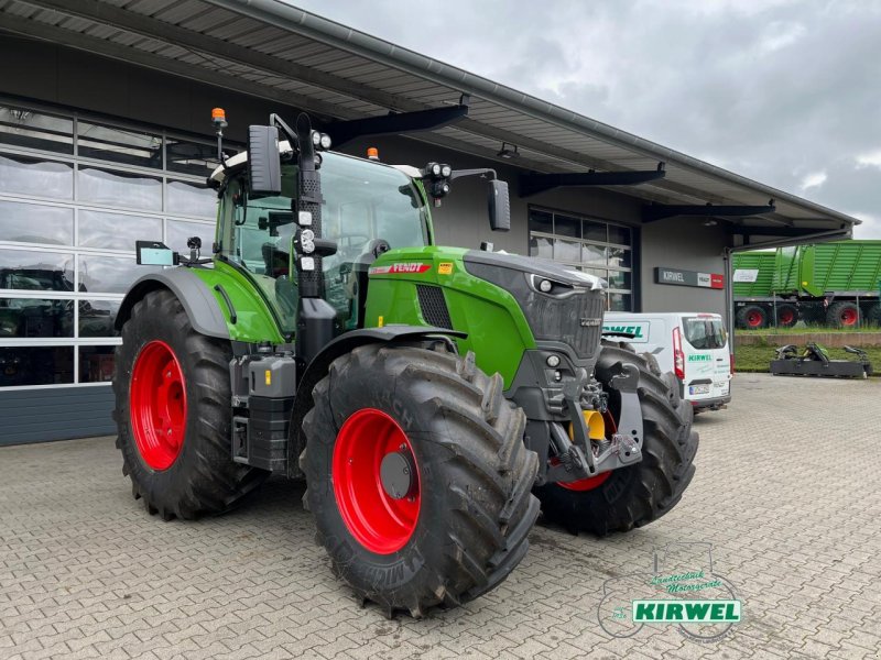 Traktor des Typs Fendt 728 Vario Gen7, Neumaschine in Blankenheim (Bild 1)